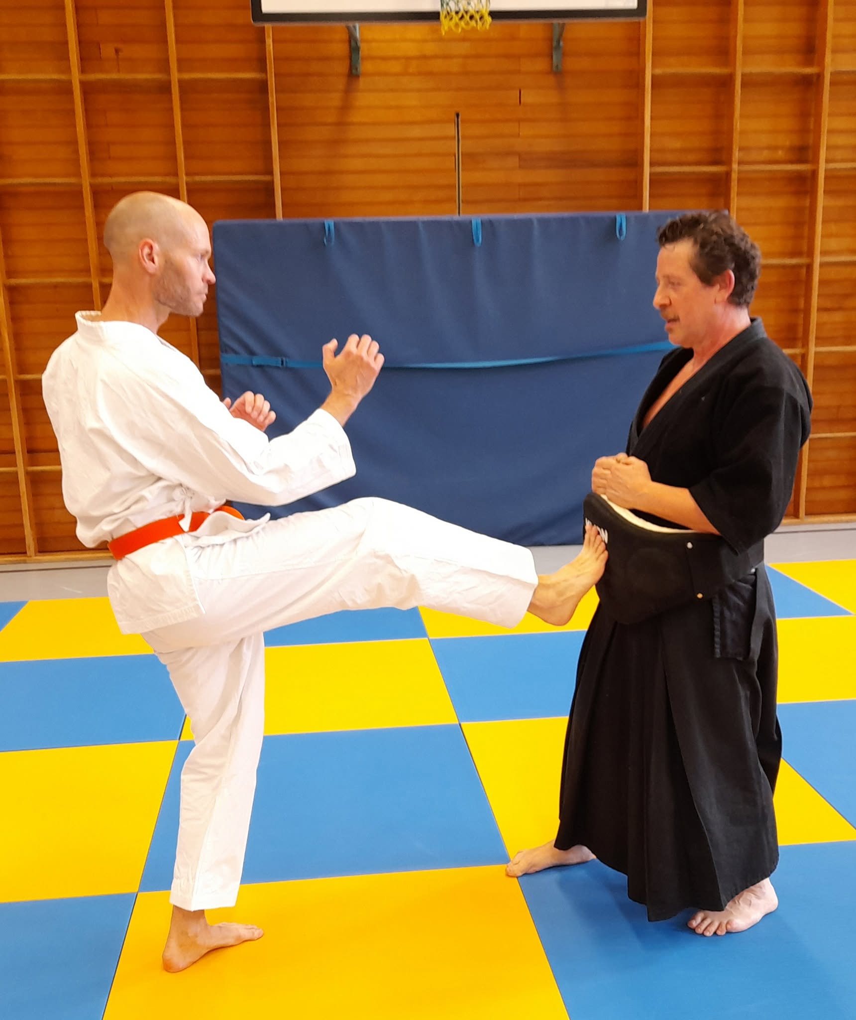 Training in der Abteilung Karate